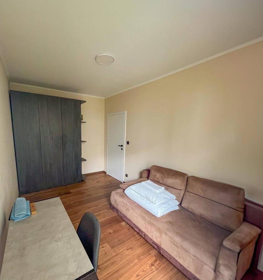 Wola Apartment Варшава Экстерьер фото